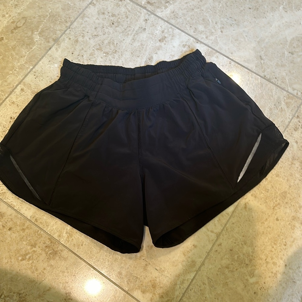 Lululemon black shorts